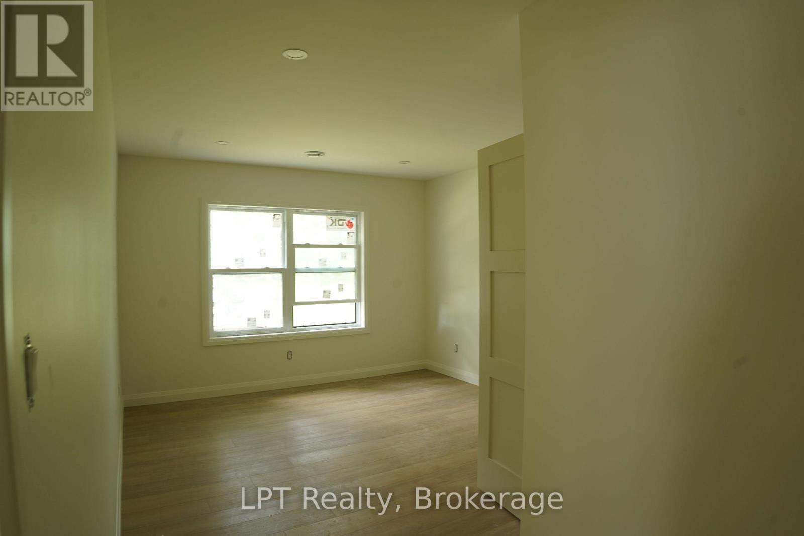 665 Watson Street, South Bruce Peninsula, Ontario  N0H 2T0 - Photo 18 - X13641590