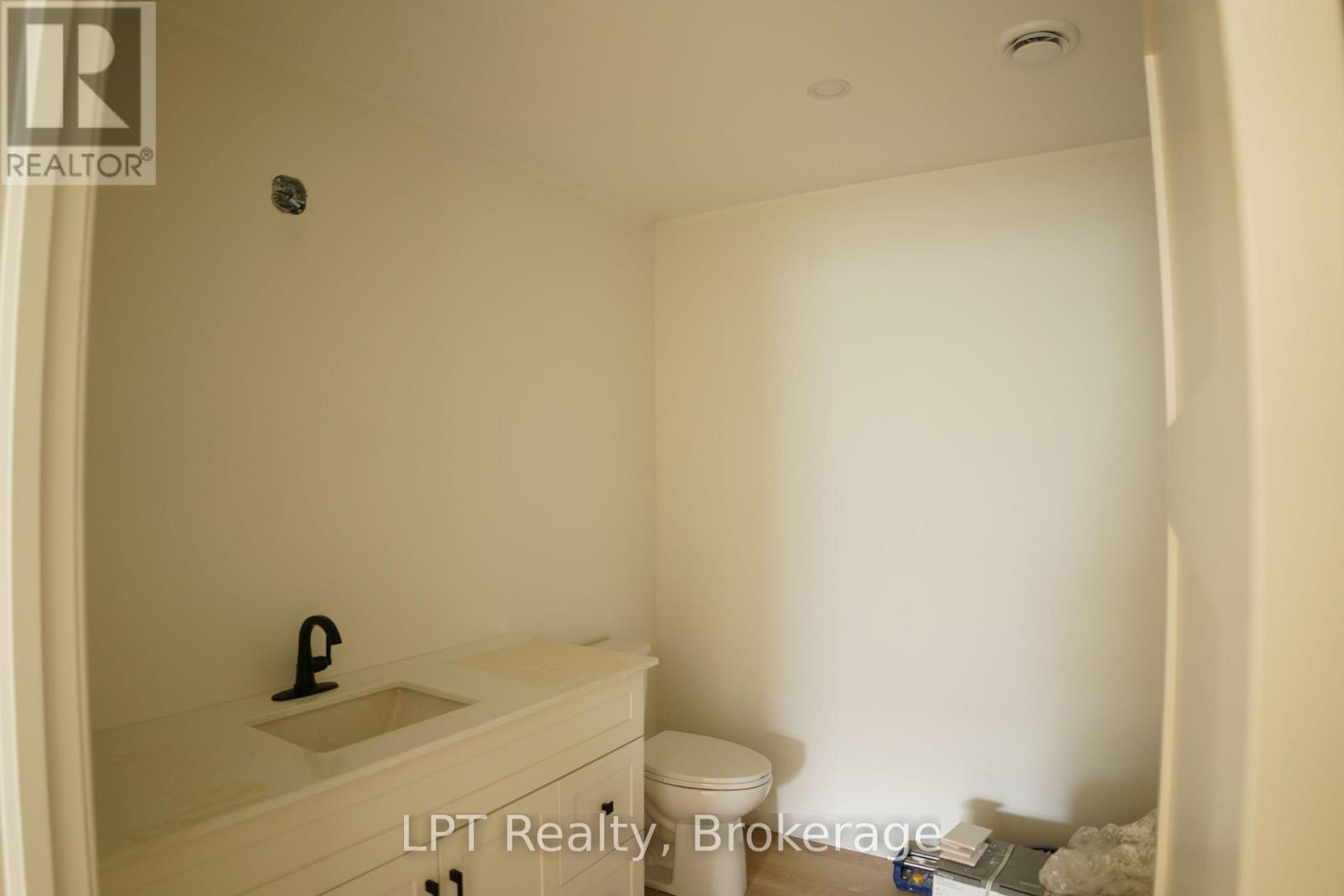 665 Watson Street, South Bruce Peninsula, Ontario  N0H 2T0 - Photo 16 - X13641590