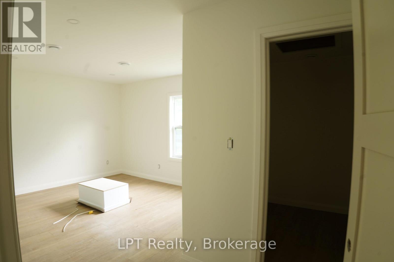 665 Watson Street, South Bruce Peninsula, Ontario  N0H 2T0 - Photo 29 - X13641590