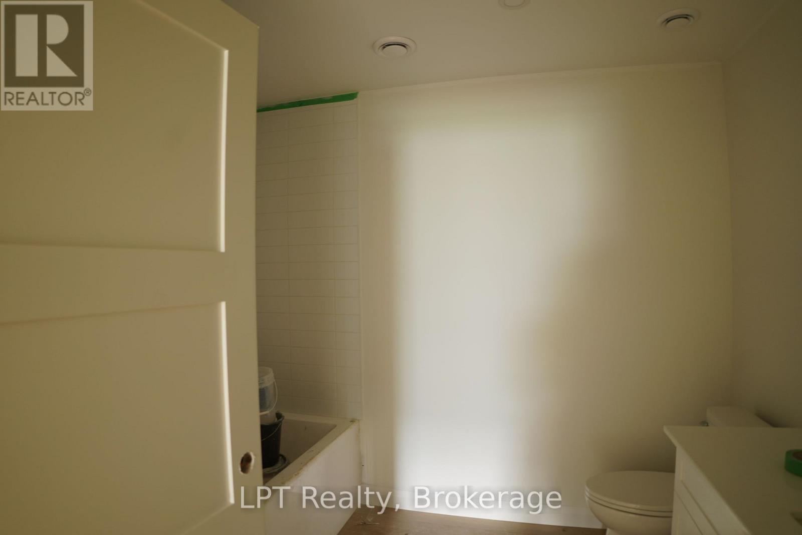665 Watson Street, South Bruce Peninsula, Ontario  N0H 2T0 - Photo 31 - X13641590
