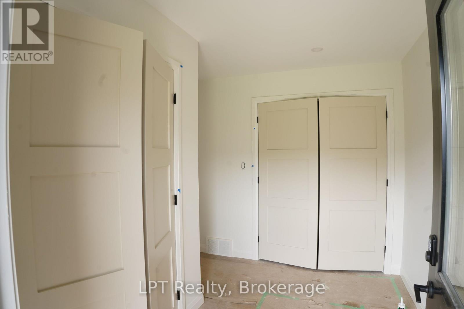 665 Watson Street, South Bruce Peninsula, Ontario  N0H 2T0 - Photo 7 - X13641590
