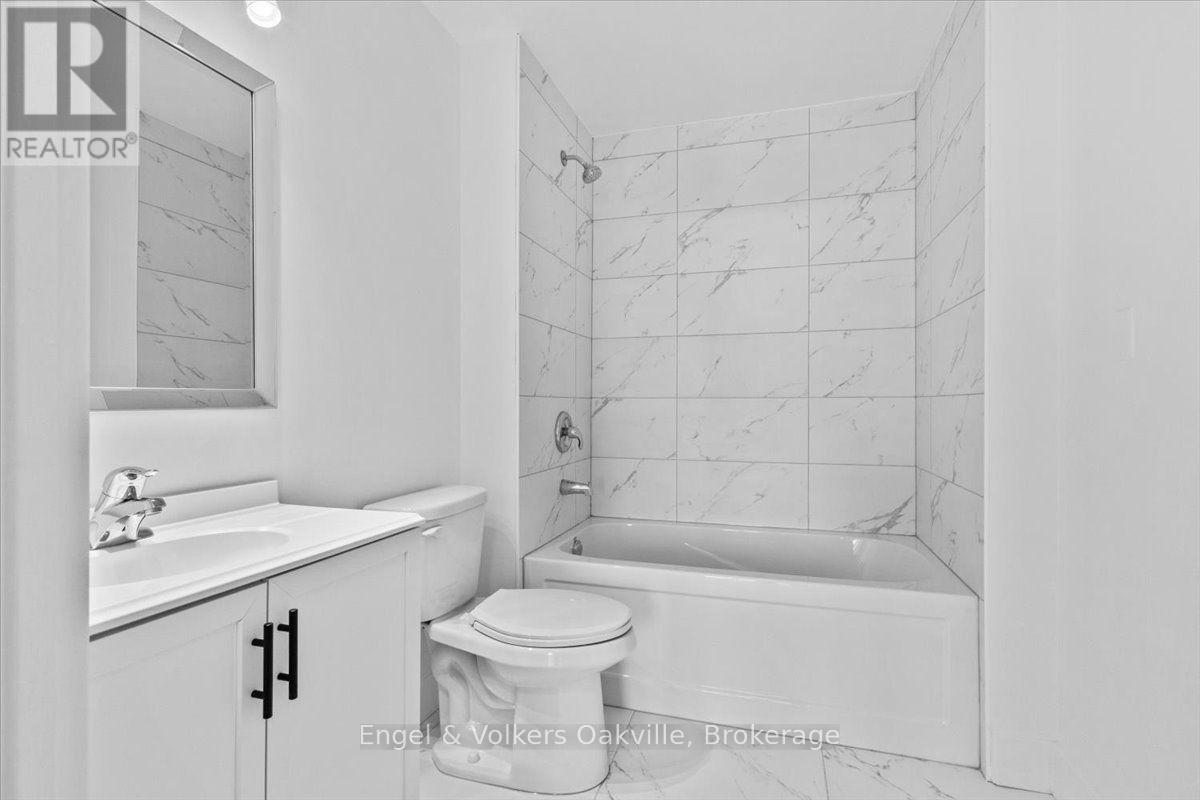 511 - 2511 Lakeshore Road W, Oakville, Ontario  L6L 6L9 - Photo 16 - W13707882