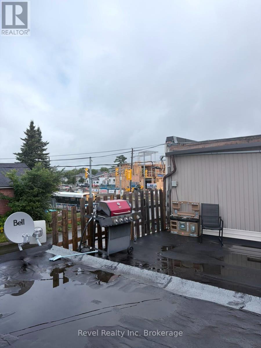 1009 Algonquin Avenue, North Bay, Ontario  P1B 4X9 - Photo 11 - X13707952