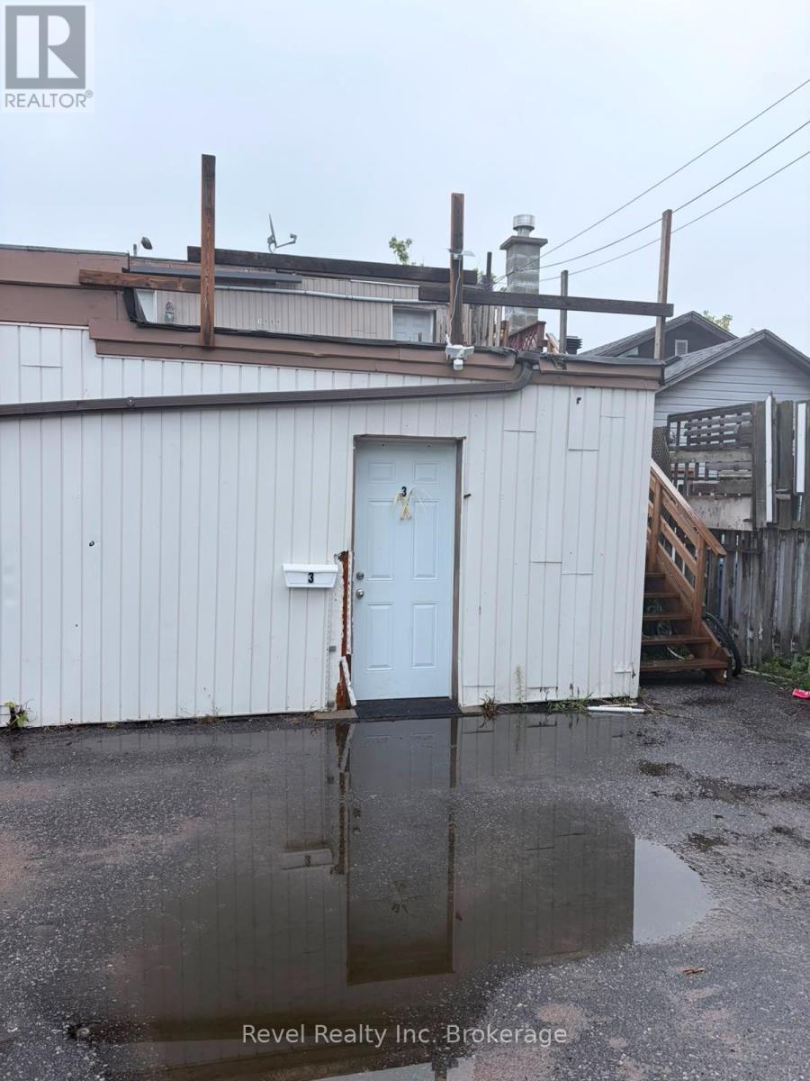1009 Algonquin Avenue, North Bay, Ontario  P1B 4X9 - Photo 6 - X13707952