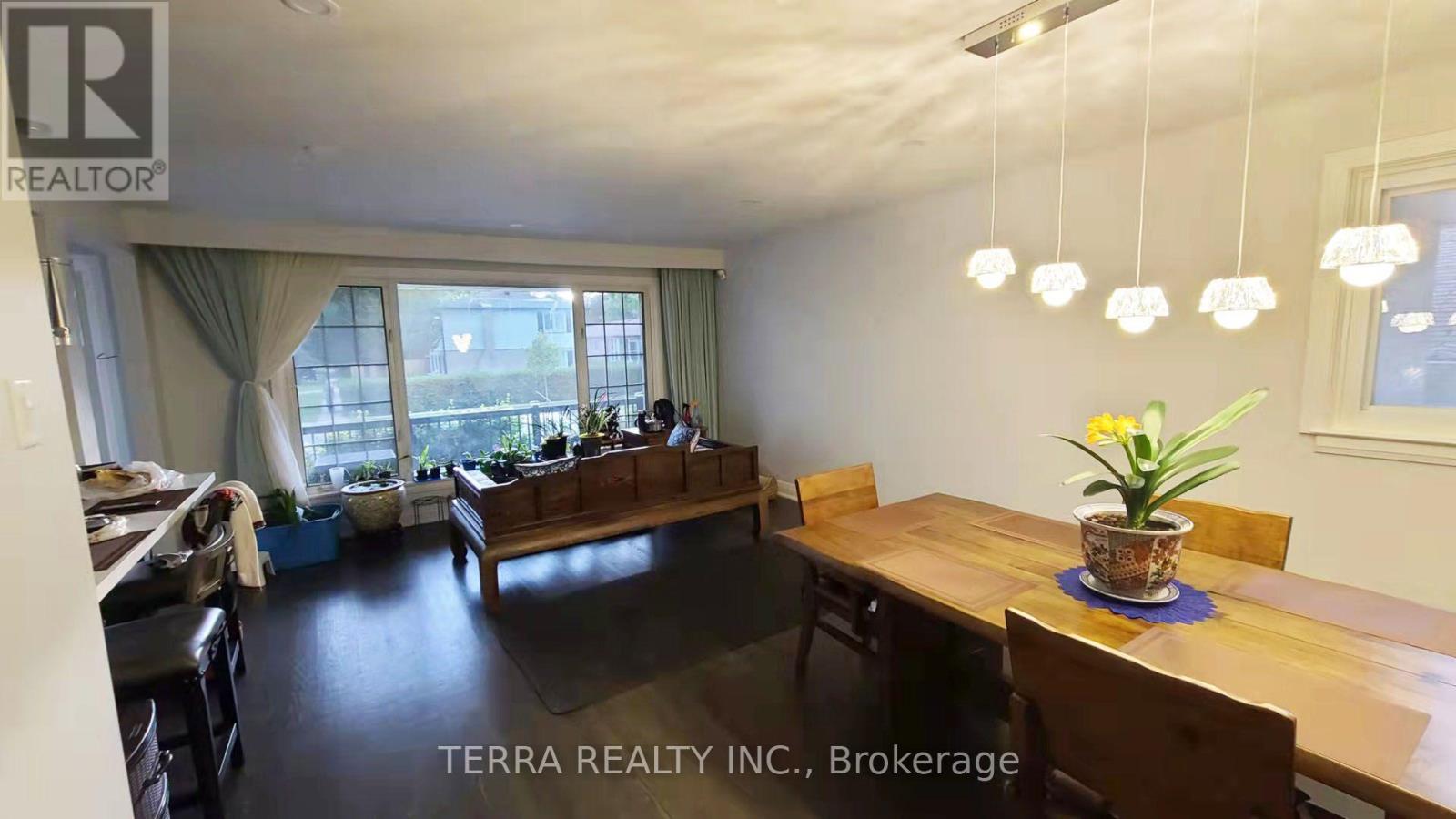 Main Floor - 157 Darlingside Drive, Toronto, Ontario  M1E 3P4 - Photo 9 - E13707860