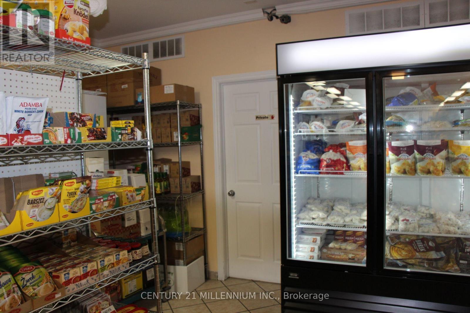 73 Ontario Street, Oshawa, Ontario  L1G 4Y9 - Photo 8 - E13707984