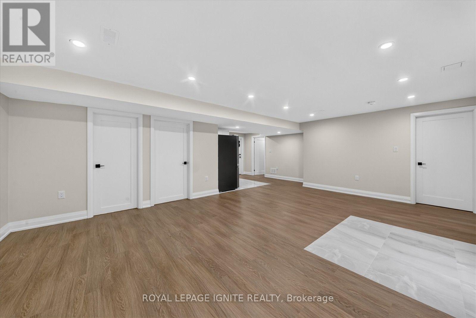 2404 Florentine Place, Pickering, Ontario  L1X 0H2 - Photo 6 - E13708010