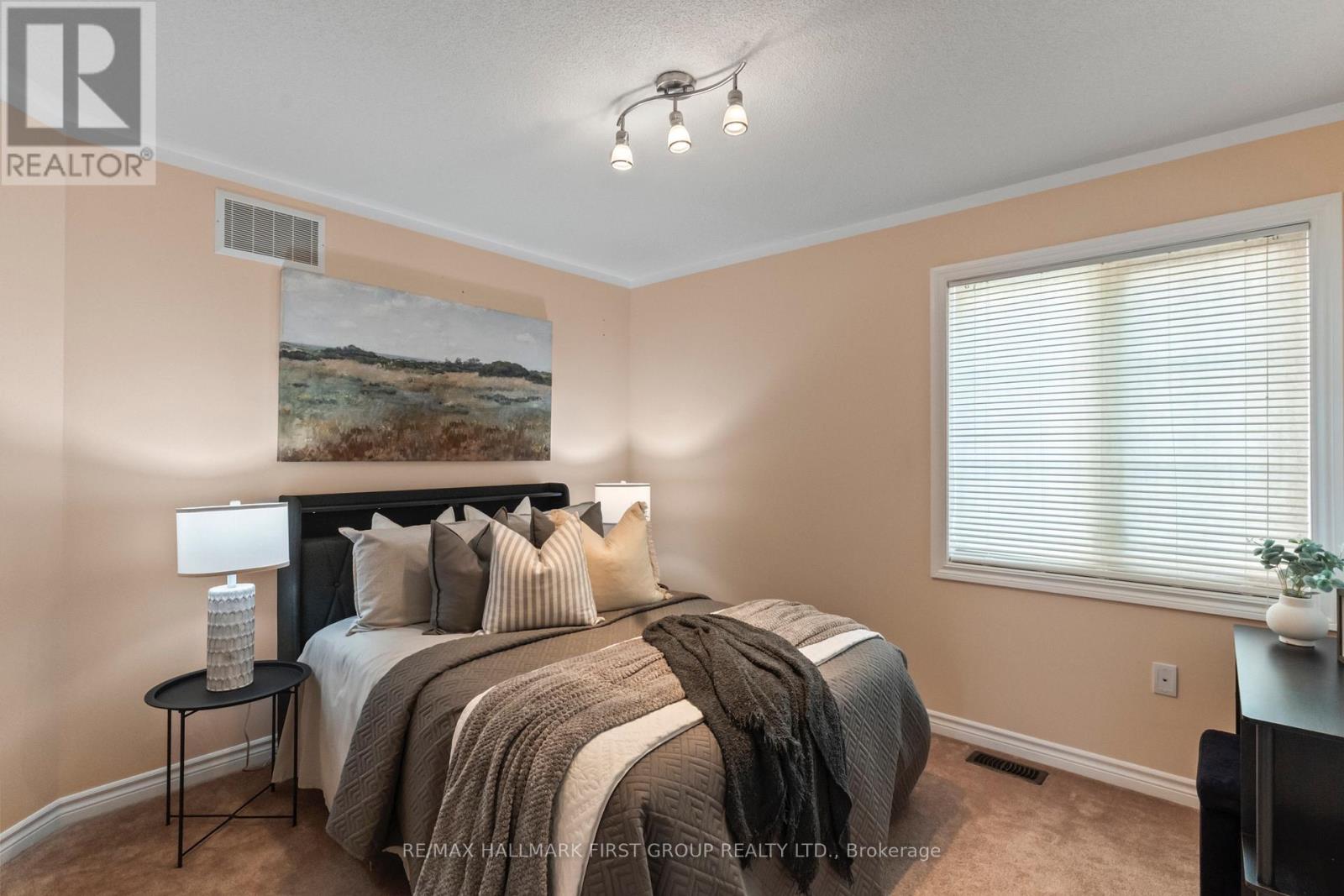 96 Redfern Crescent, Clarington, Ontario  L1C 0K1 - Photo 32 - E13708040