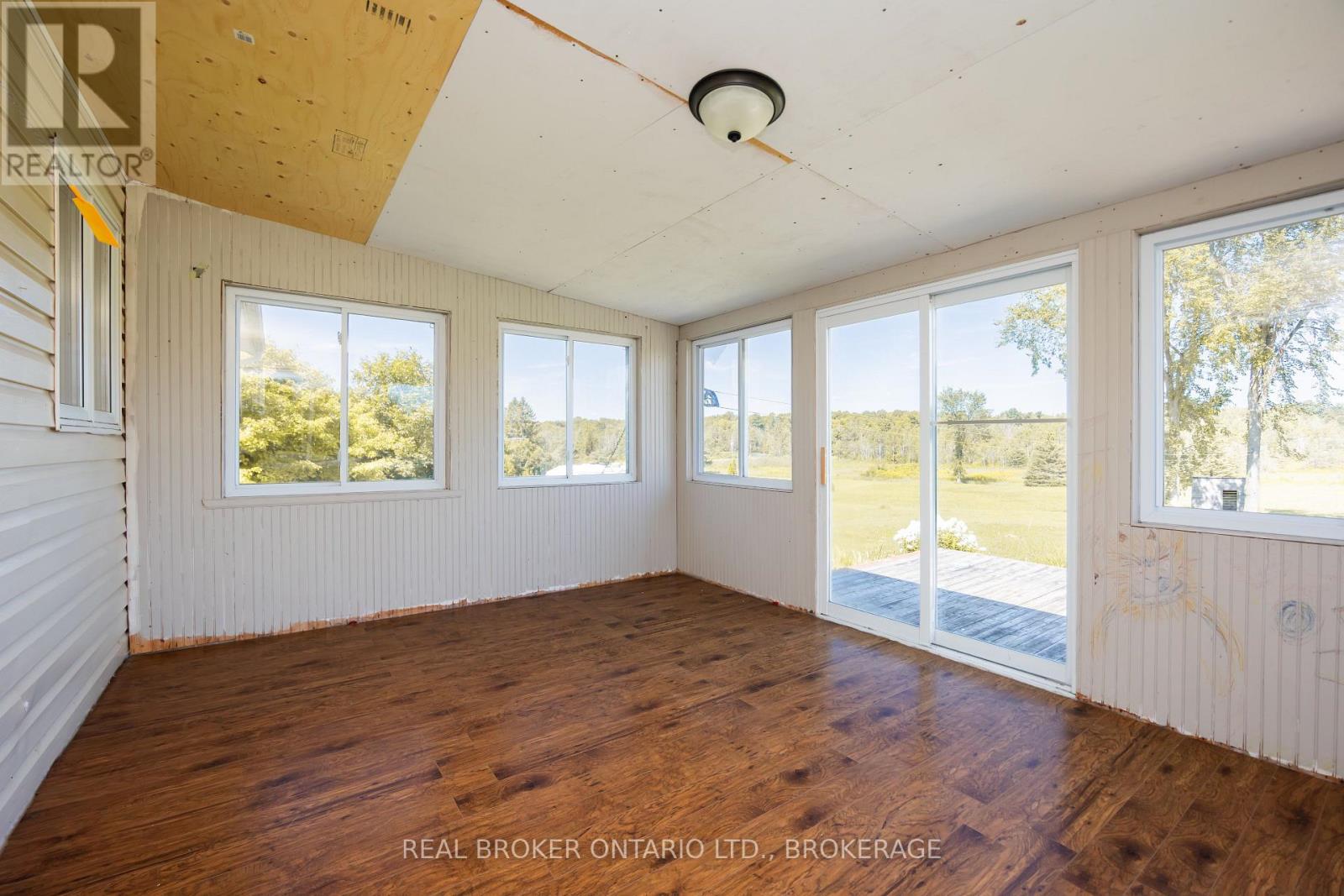 4057 Lefebvre Street, South Glengarry, Ontario  K0C 1L0 - Photo 12 - X13708004