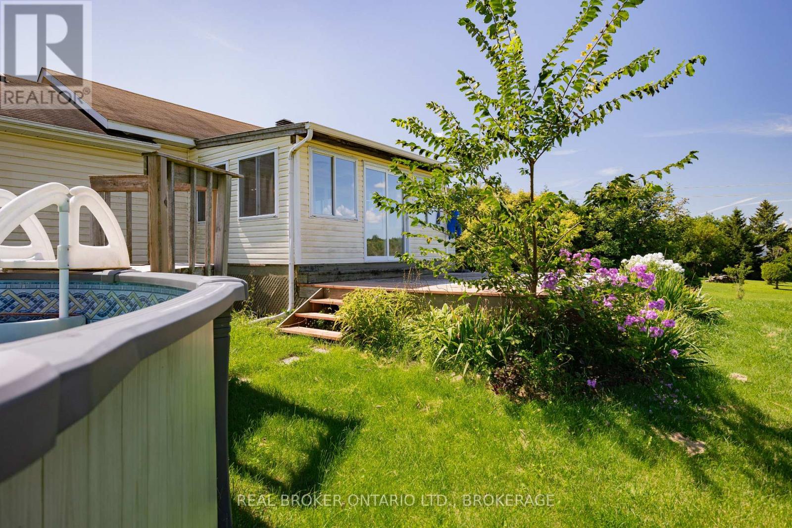 4057 Lefebvre Street, South Glengarry, Ontario  K0C 1L0 - Photo 35 - X13708004