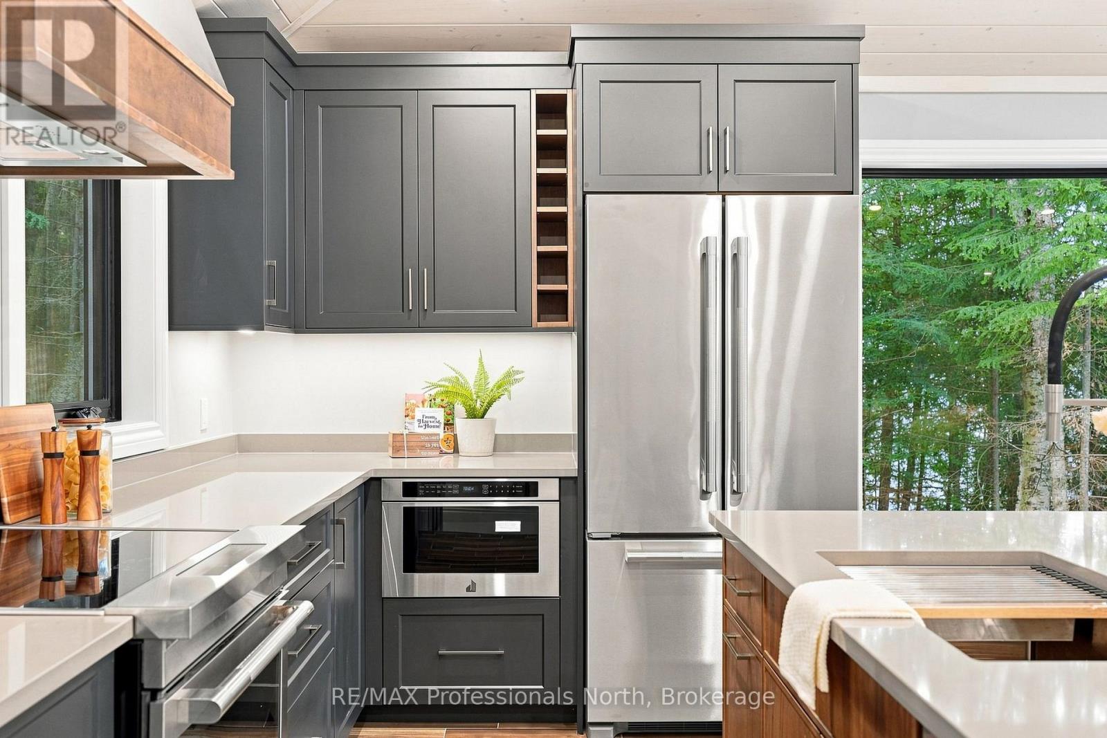 1108 South Bernard Lake Road, Strong, Ontario  P0A 1Z0 - Photo 11 - X13707942