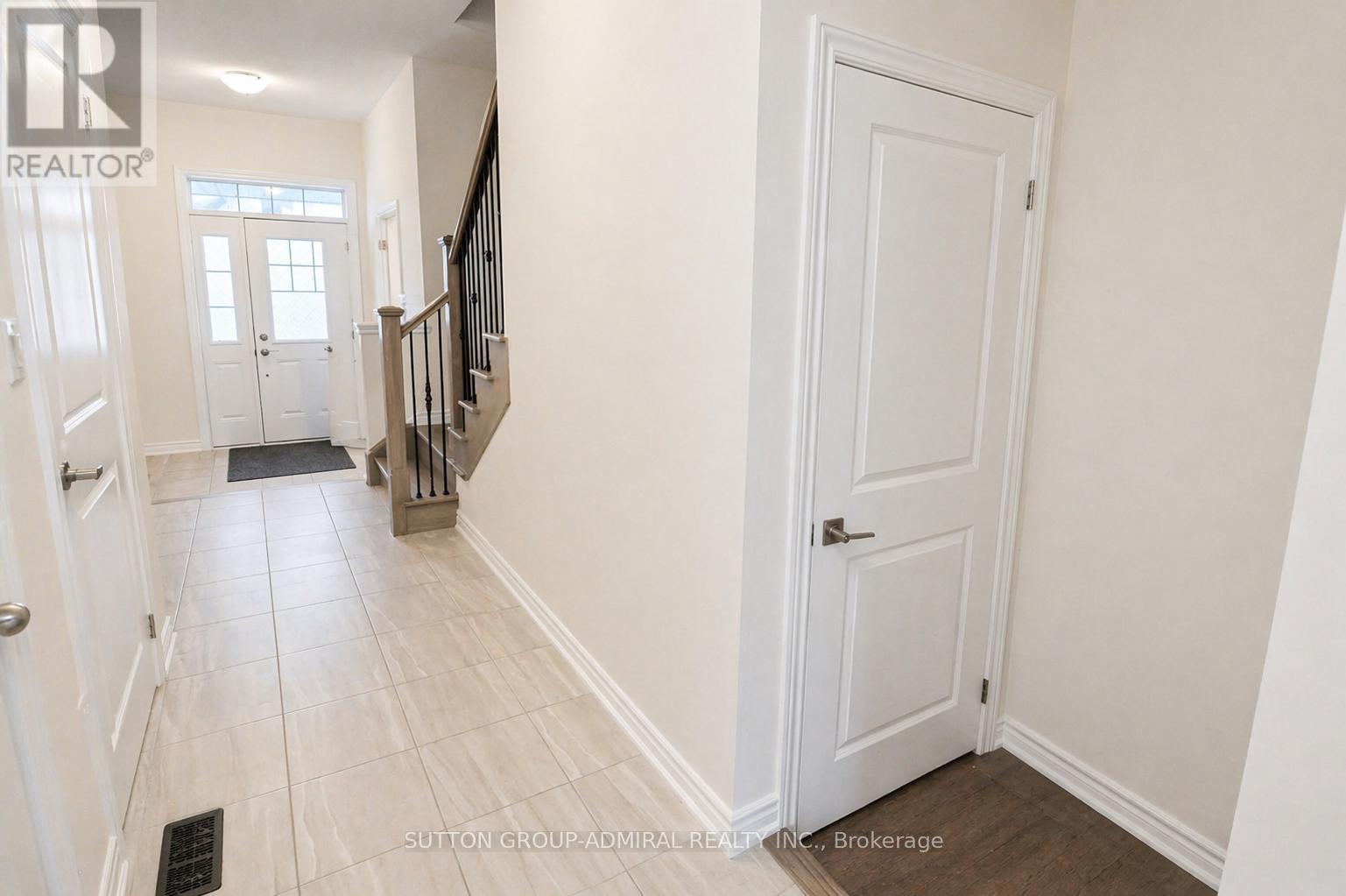 2135 Speare Court, Innisfil, Ontario  L9S 0M9 - Photo 12 - N13707854