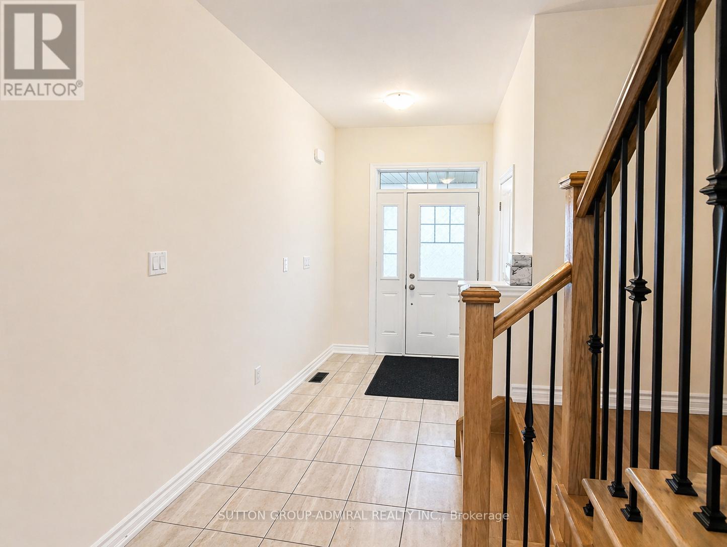 2135 Speare Court, Innisfil, Ontario  L9S 0M9 - Photo 2 - N13707854