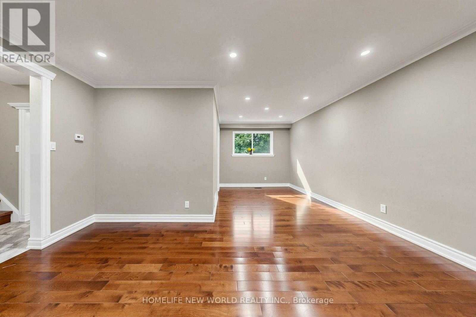 6 Valleycrest Avenue, Markham, Ontario  L3P 1H7 - Photo 10 - N13707912