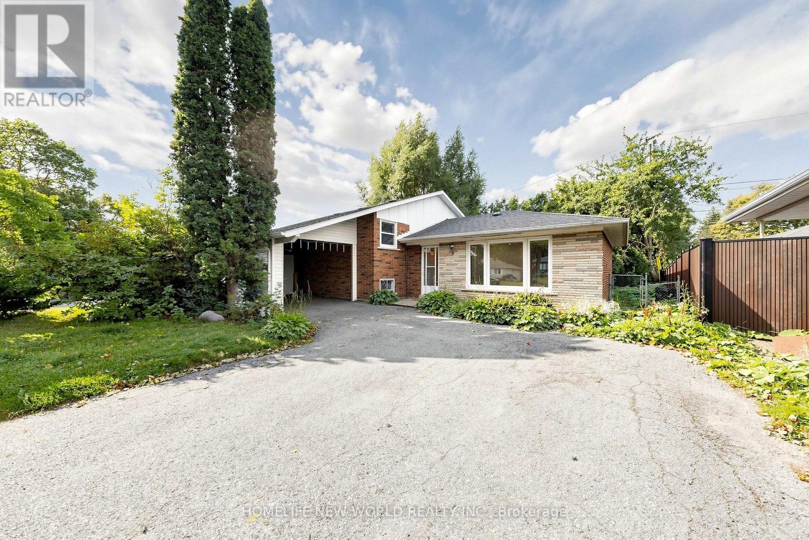 6 Valleycrest Avenue, Markham, Ontario  L3P 1H7 - Photo 2 - N13707912