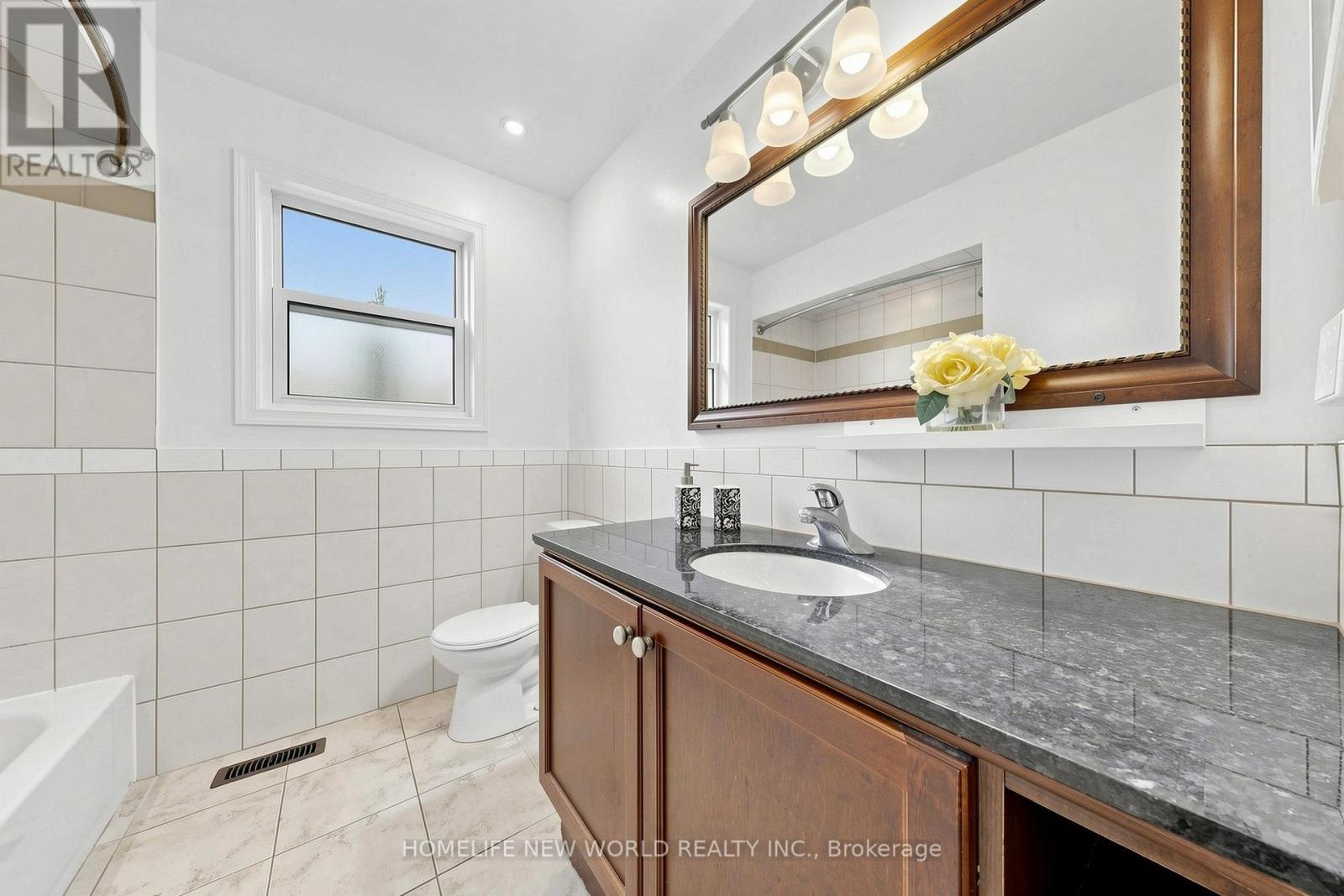 6 Valleycrest Avenue, Markham, Ontario  L3P 1H7 - Photo 29 - N13707912