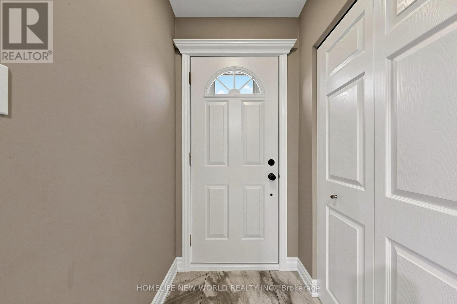 6 Valleycrest Avenue, Markham, Ontario  L3P 1H7 - Photo 5 - N13707912