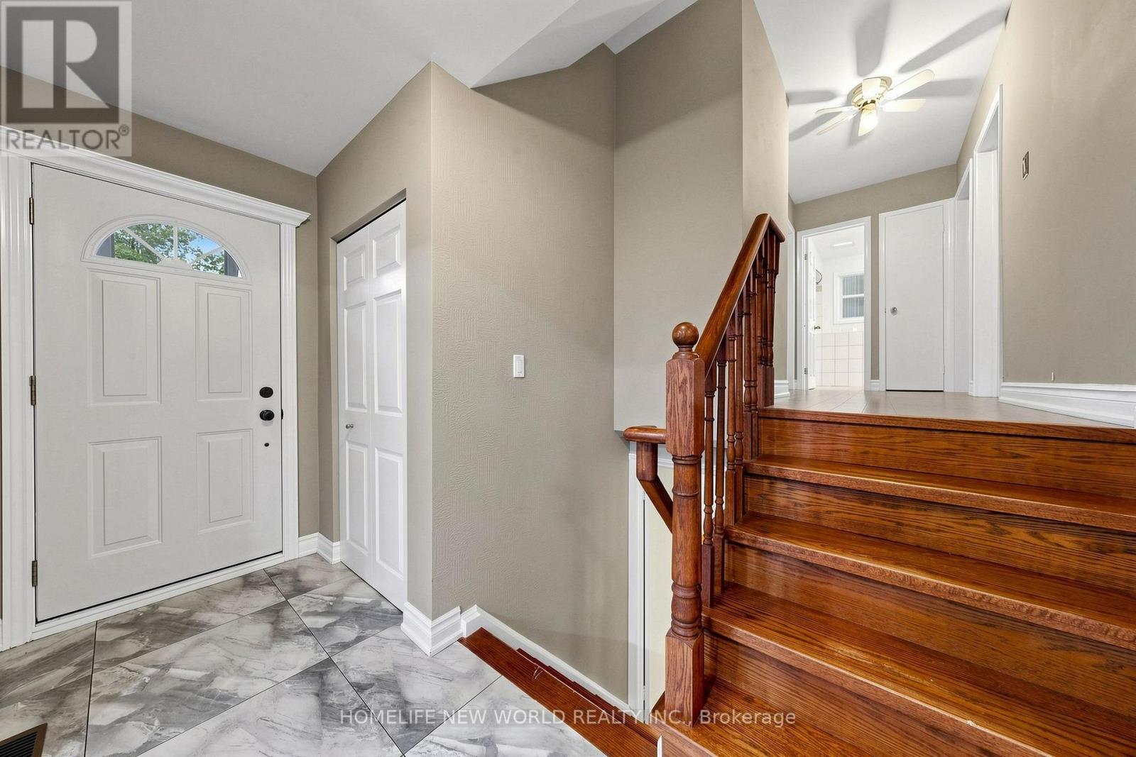 6 Valleycrest Avenue, Markham, Ontario  L3P 1H7 - Photo 6 - N13707912