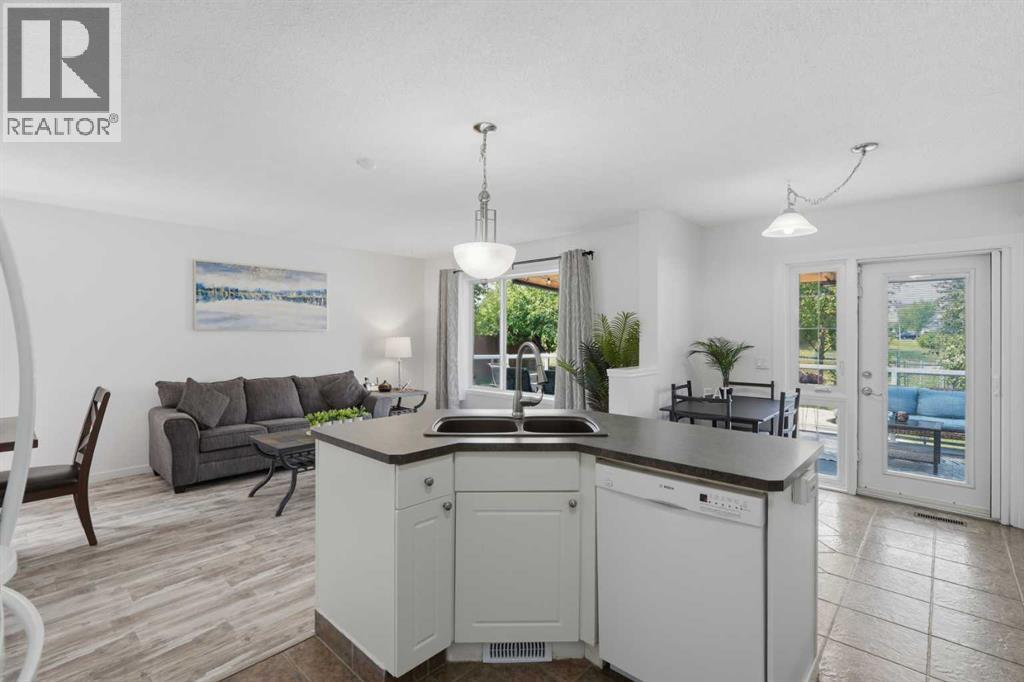 218 Bridlewood Place SW, Calgary, Alberta  T2Y 3P9 - Photo 9 - A2329247