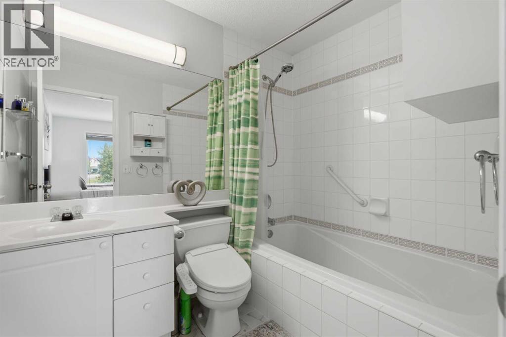 218 Bridlewood Place SW, Calgary, Alberta  T2Y 3P9 - Photo 16 - A2329247