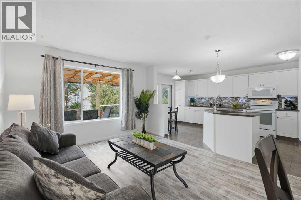 218 Bridlewood Place SW, Calgary, Alberta  T2Y 3P9 - Photo 5 - A2329247