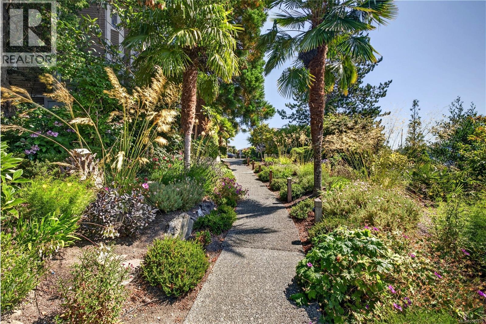 3 111 Fulford-Ganges Rd, Salt Spring, British Columbia  V8K 2R9 - Photo 45 - 1042615