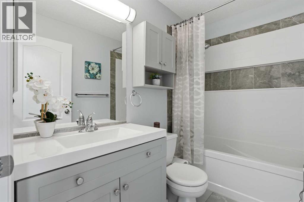 218 Bridlewood Place SW, Calgary, Alberta  T2Y 3P9 - Photo 18 - A2329247