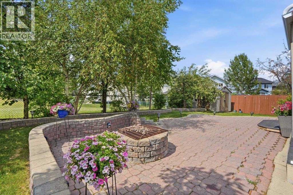 218 Bridlewood Place SW, Calgary, Alberta  T2Y 3P9 - Photo 31 - A2329247