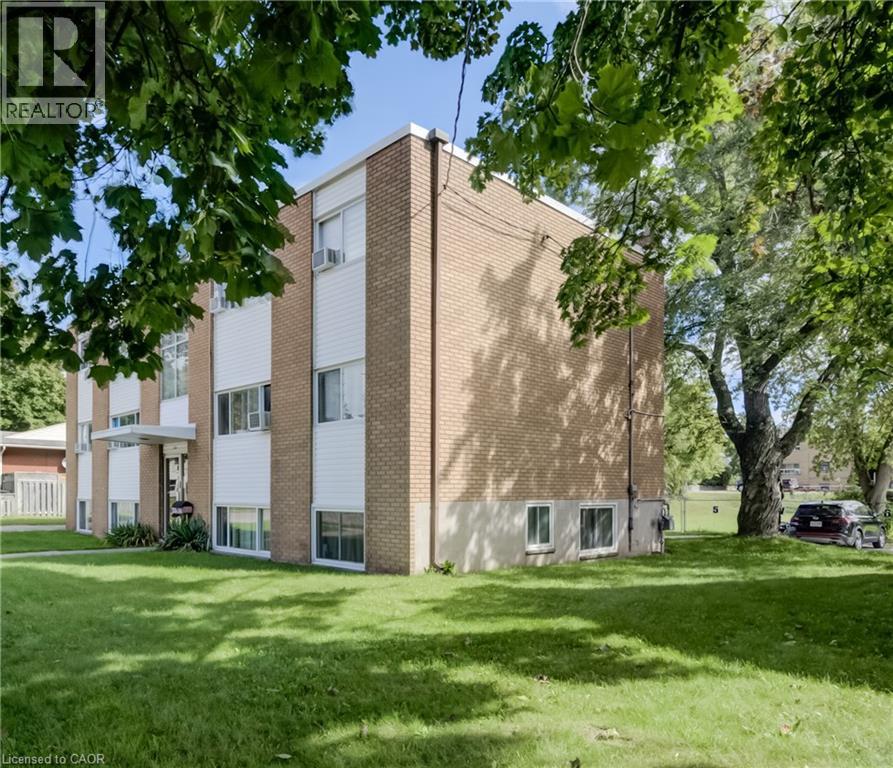 125 Schlueter Street, Cambridge, Ontario  N3H 4B4 - Photo 3 - 40790482