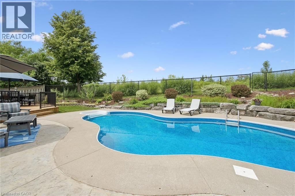 79 Wadsworth Crescent, Cambridge, Ontario  N1S 5A3 - Photo 37 - 40845307