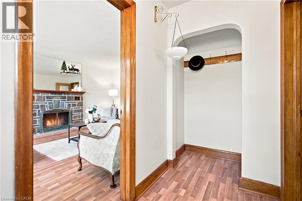 226 Corman Avenue, Stoney Creek, Ontario  L8G 1C9 - Photo 13 - 40845742