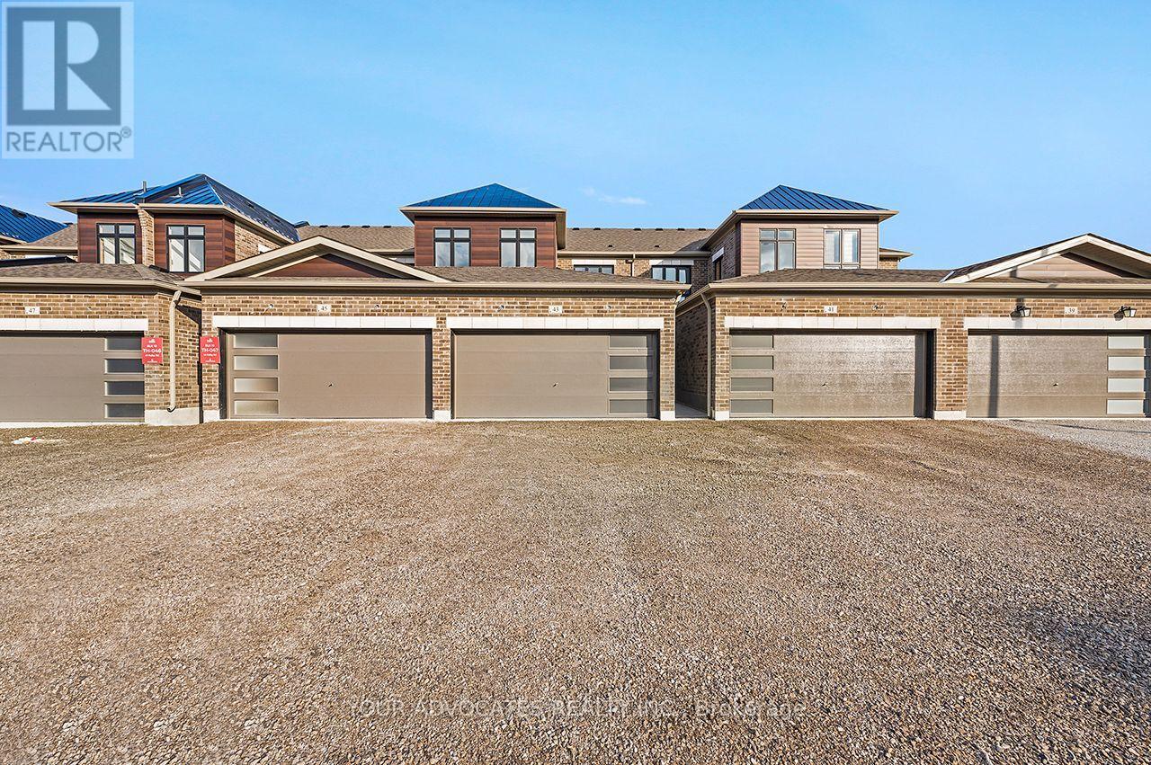 43 Falby Road, Brampton, Ontario  L6P 4S1 - Photo 3 - W13707852