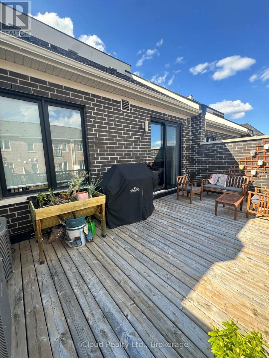 126 Burnhamthorpe Road E, Oakville, Ontario  L6H 0X9 - Photo 15 - W13707890