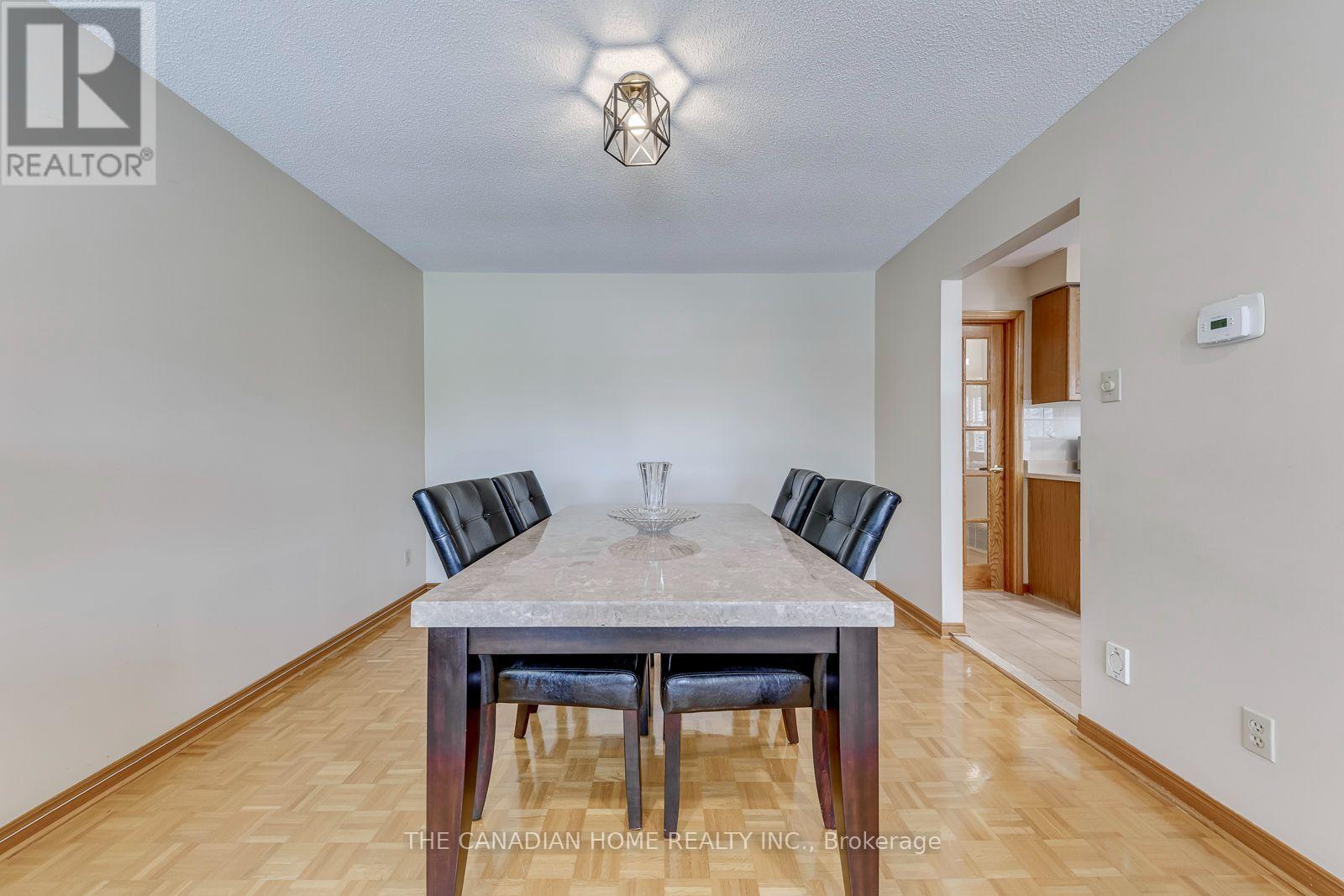 5472 Bourget Drive, Mississauga, Ontario  L5R 3C9 - Photo 13 - W13707892