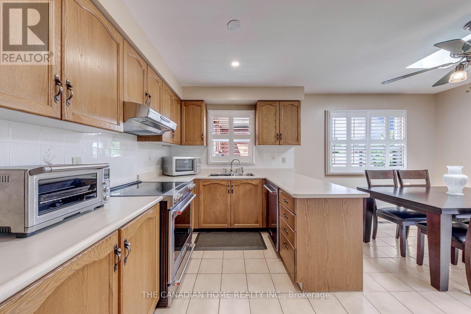 5472 Bourget Drive, Mississauga, Ontario  L5R 3C9 - Photo 21 - W13707892