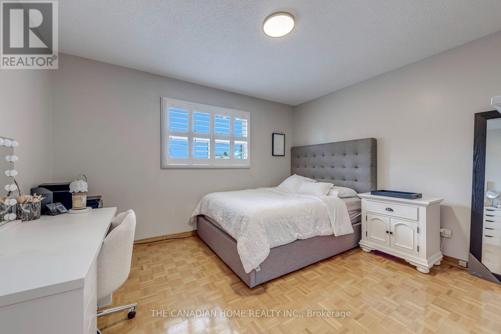 5472 Bourget Drive, Mississauga, Ontario  L5R 3C9 - Photo 24 - W13707892