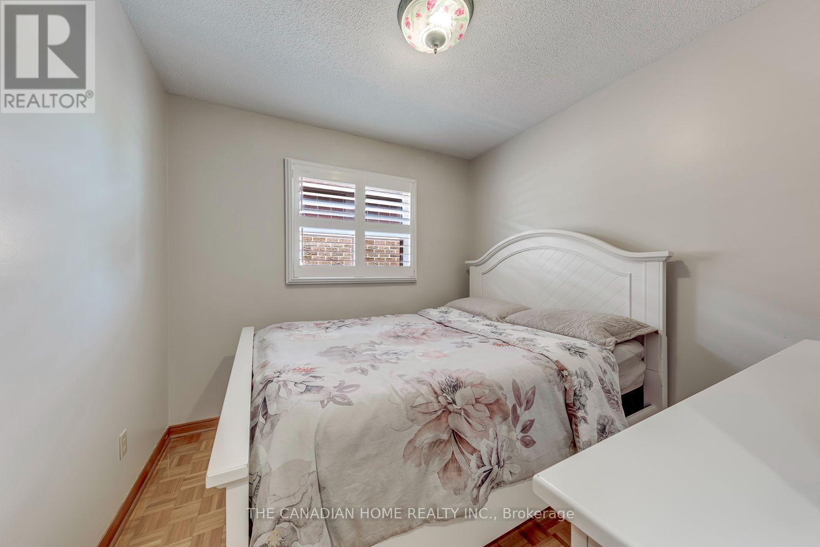 5472 Bourget Drive, Mississauga, Ontario  L5R 3C9 - Photo 25 - W13707892