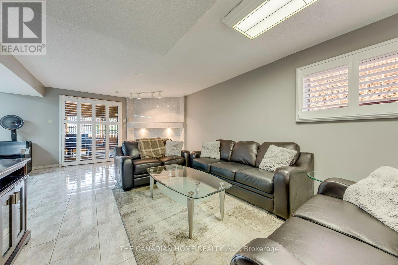5472 Bourget Drive, Mississauga, Ontario  L5R 3C9 - Photo 35 - W13707892