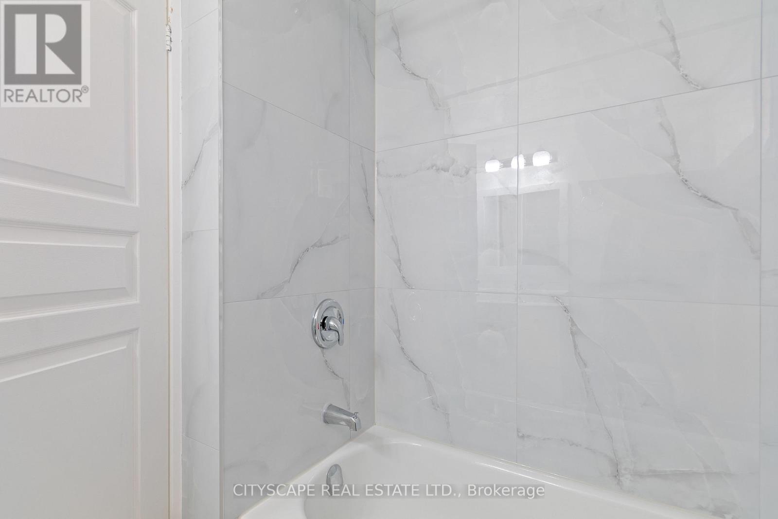 Lower - 163 Rankin Crescent, Toronto, Ontario  M6P 4H9 - Photo 8 - W13707910