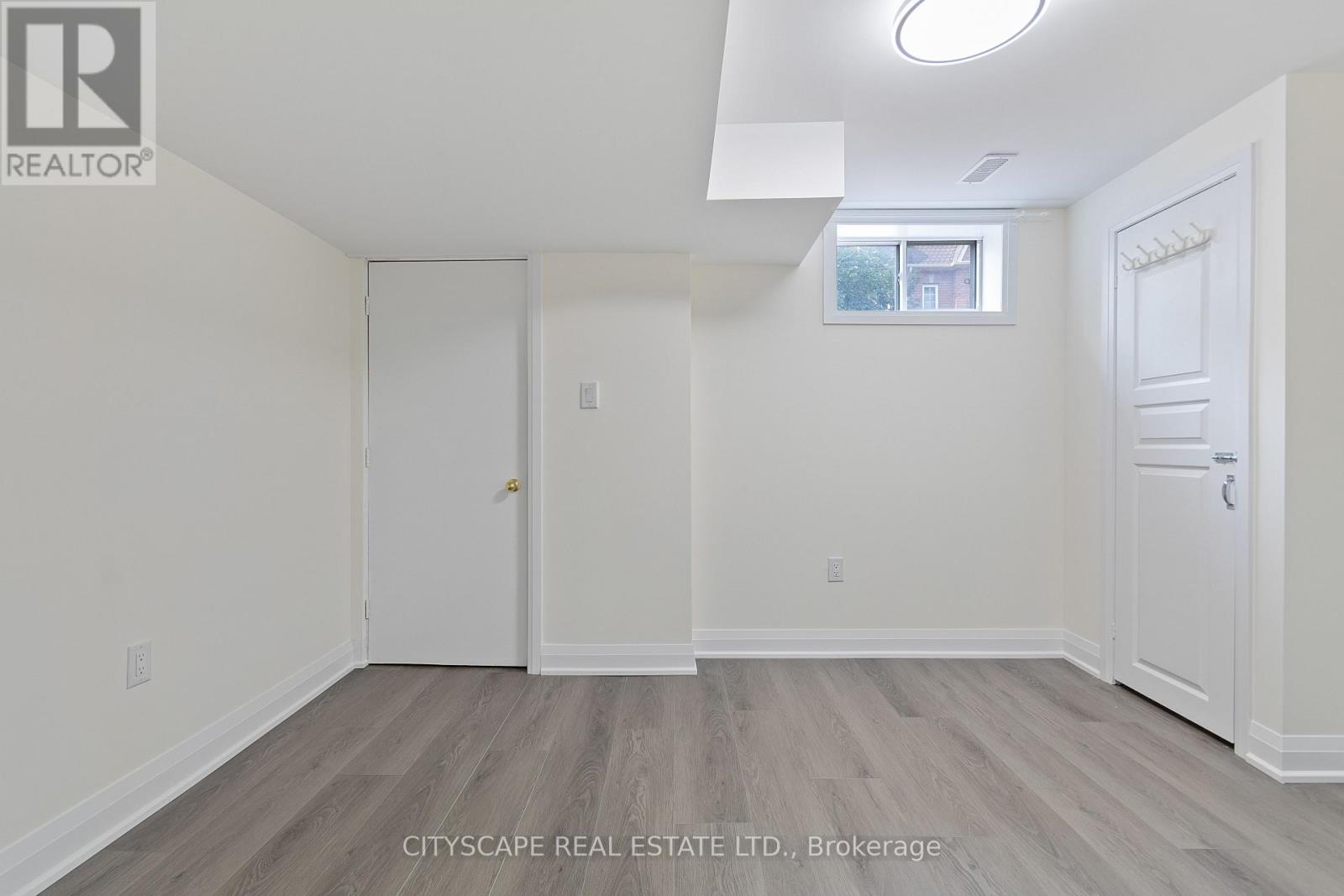 Lower - 163 Rankin Crescent, Toronto, Ontario  M6P 4H9 - Photo 9 - W13707910