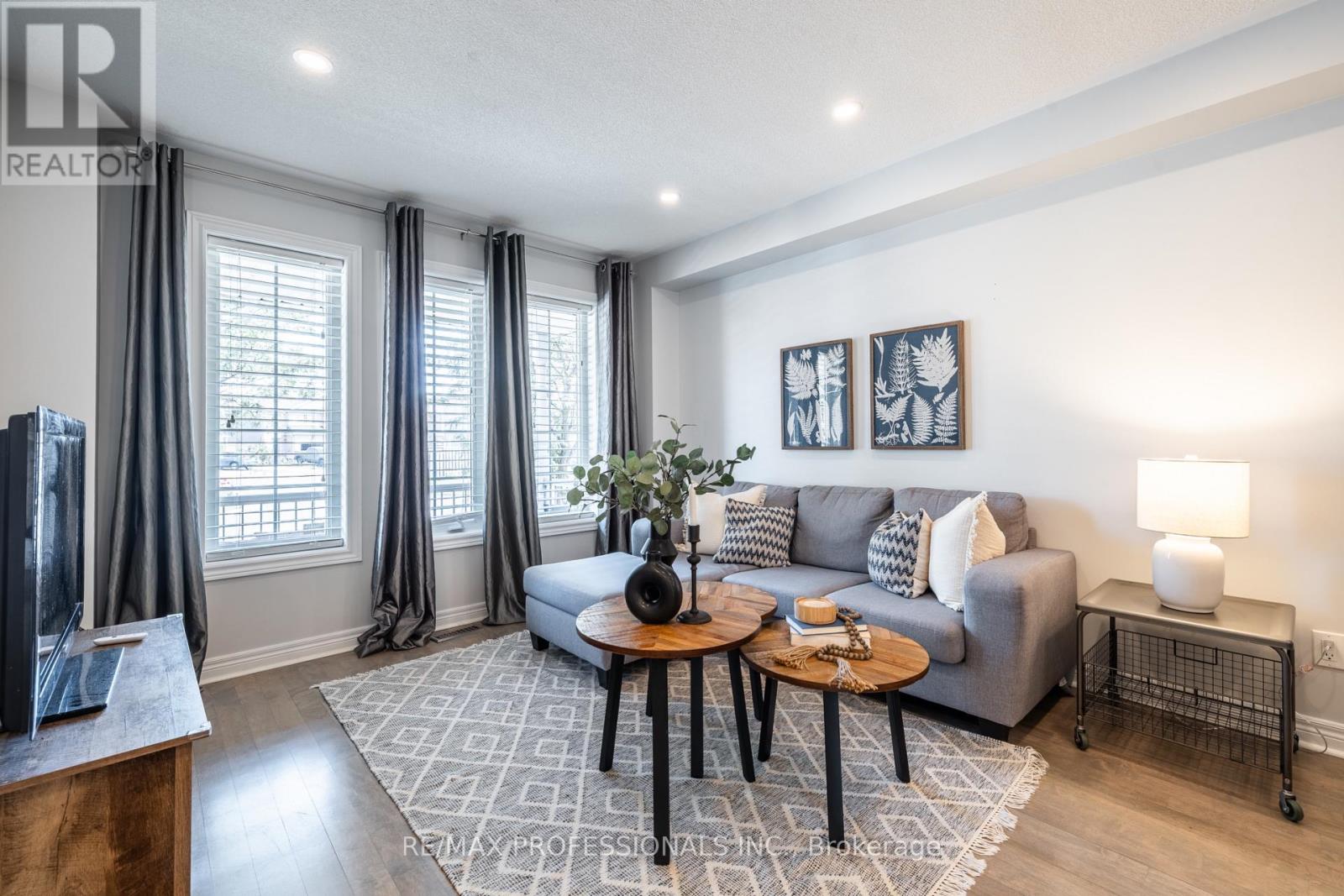 1245 Newell Street, Milton, Ontario  L9T 6C2 - Photo 6 - W13707958