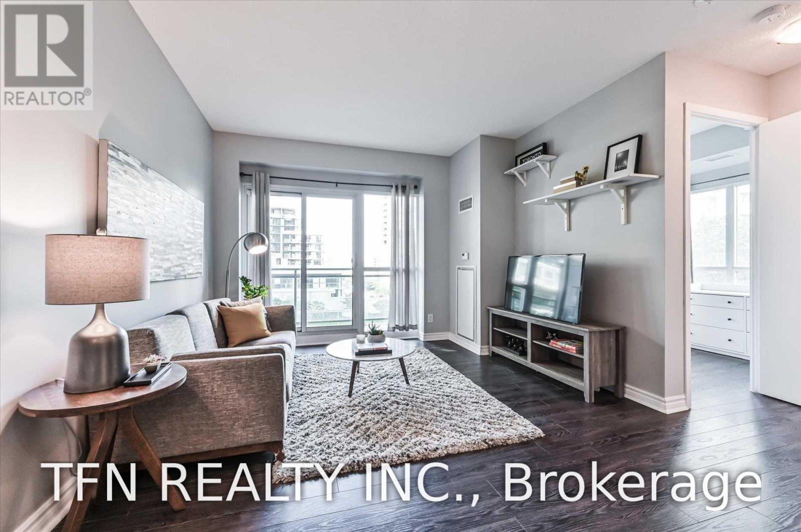 532 - 165 Legion Road N, Toronto, Ontario  M8Y 0B3 - Photo 4 - W13708014