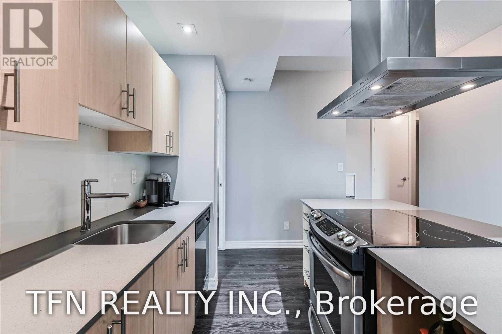 532 - 165 Legion Road N, Toronto, Ontario  M8Y 0B3 - Photo 7 - W13708014