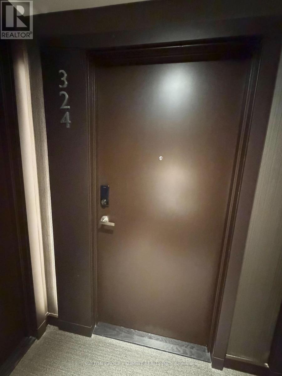 324 - 448 Burnhamthorpe Road W, Mississauga, Ontario  L5B 0M3 - Photo 6 - W13708030