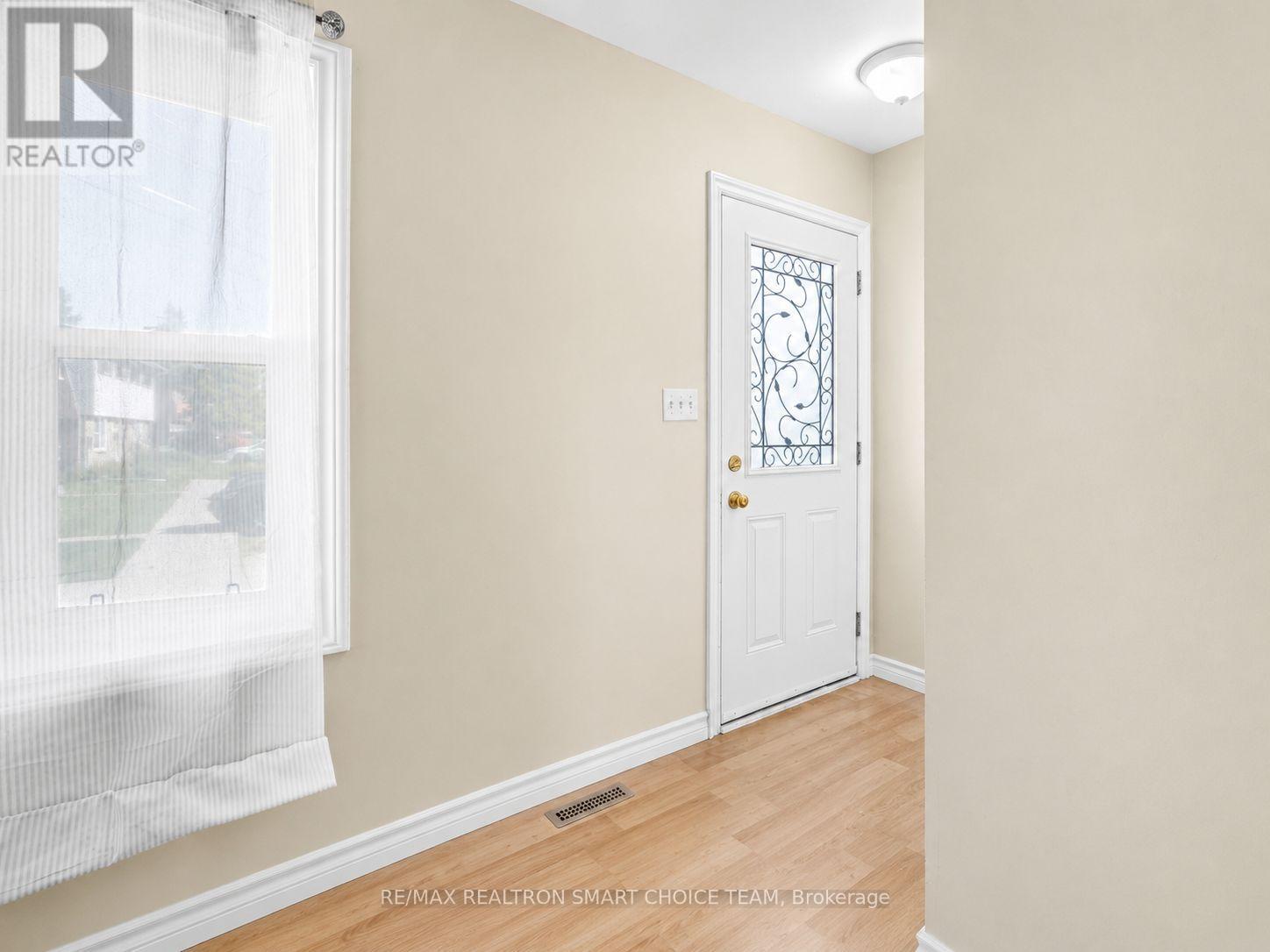 971 Oakview Avenue, Kingston, Ontario  K7M 6W9 - Photo 4 - X13707944