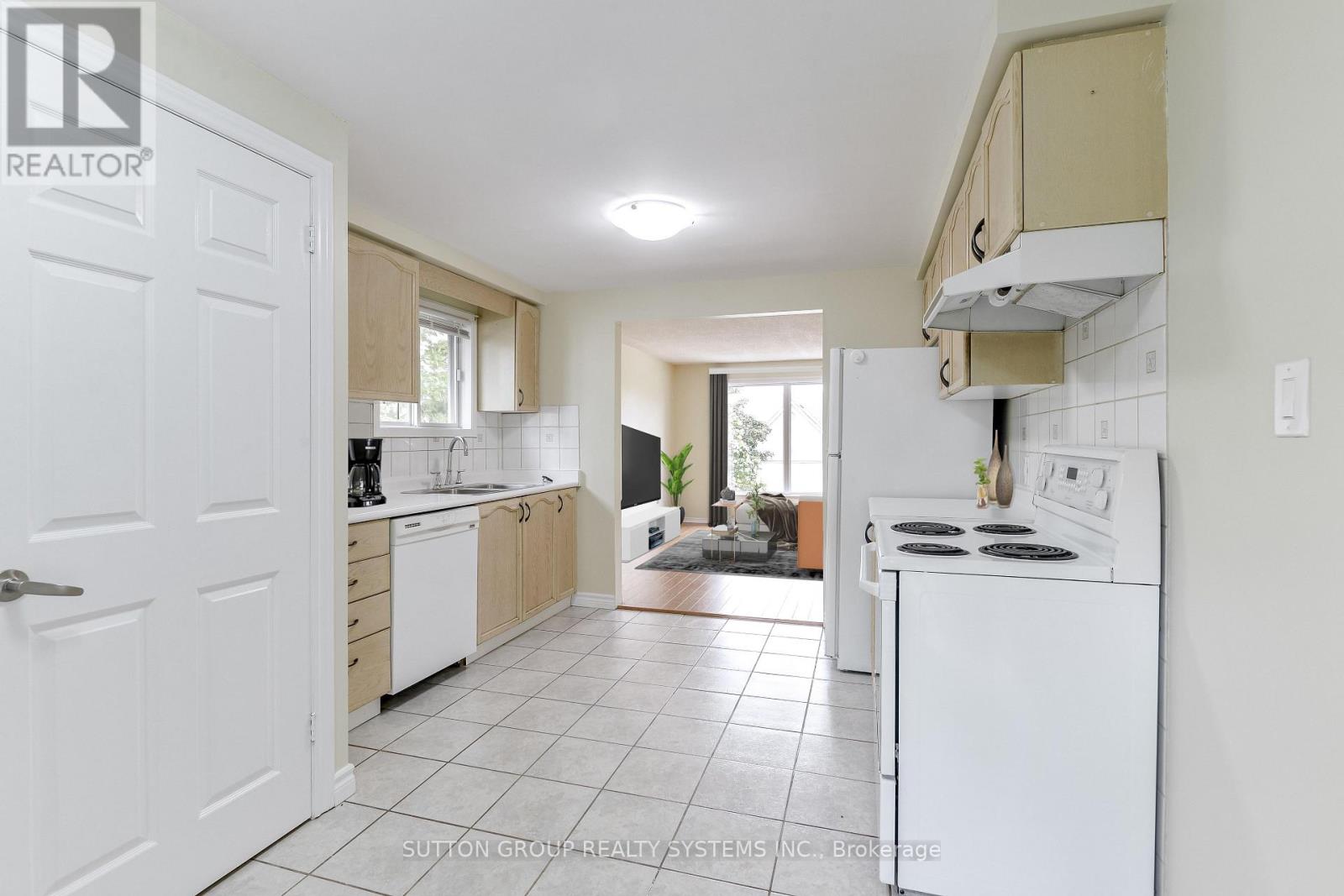 Upper - 36 Enfield Drive, Cambridge, Ontario  N1P 1A5 - Photo 5 - X13707960