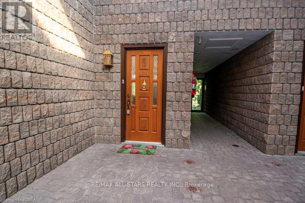 501 - 200 East Street S, Kawartha Lakes, Ontario  K0M 1A0 - Photo 5 - X13701458