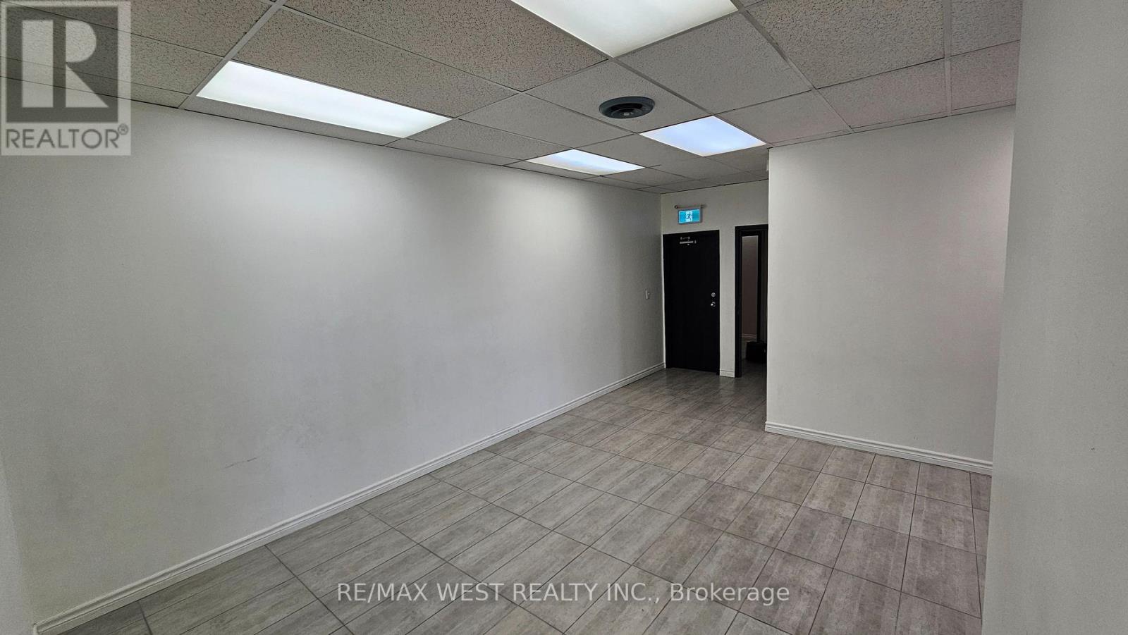 206 - 174 Harwood Avenue, Ajax, Ontario  L1S 2H6 - Photo 7 - E13498664