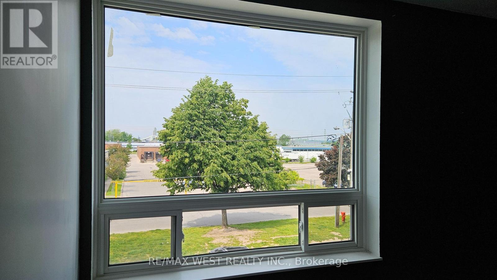 206 - 174 Harwood Avenue, Ajax, Ontario  L1S 2H6 - Photo 8 - E13498664