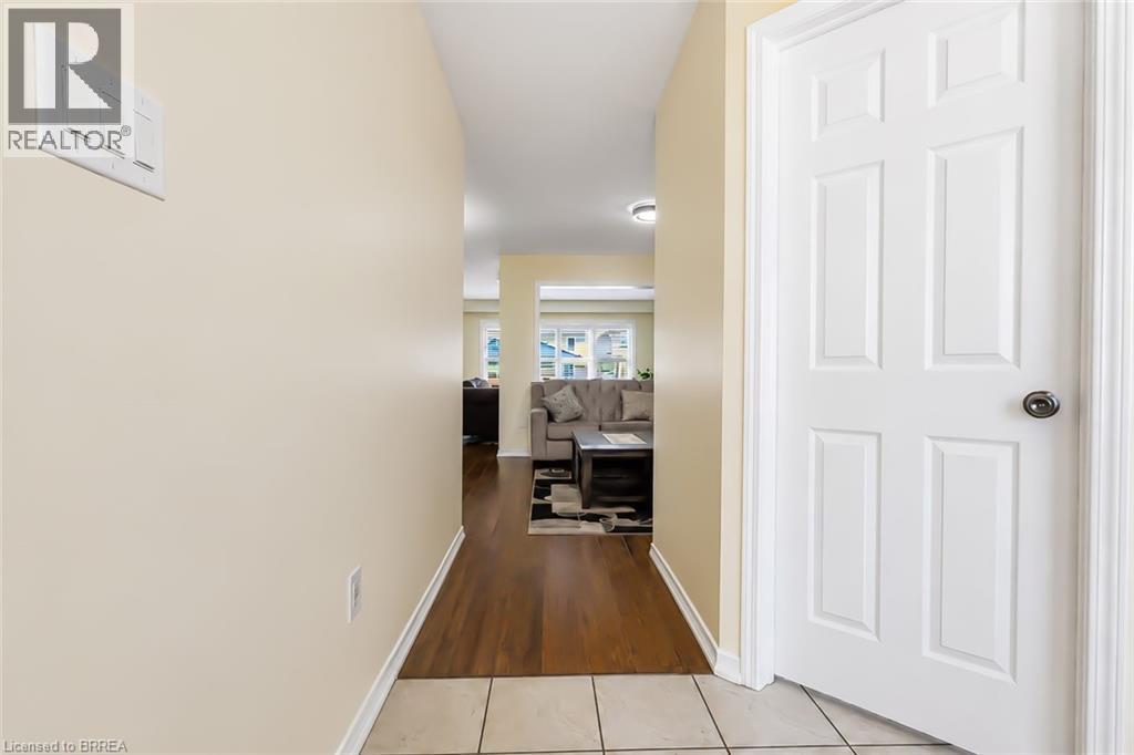 26 Pollard Street, Brantford, Ontario  N3T 0K2 - Photo 9 - 40831836